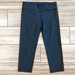 Ivivva by Lululemon Solid Black Summer Cropped Knee Length Leggings Size 10